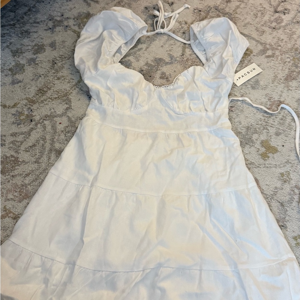 PacSun Classic White Garment